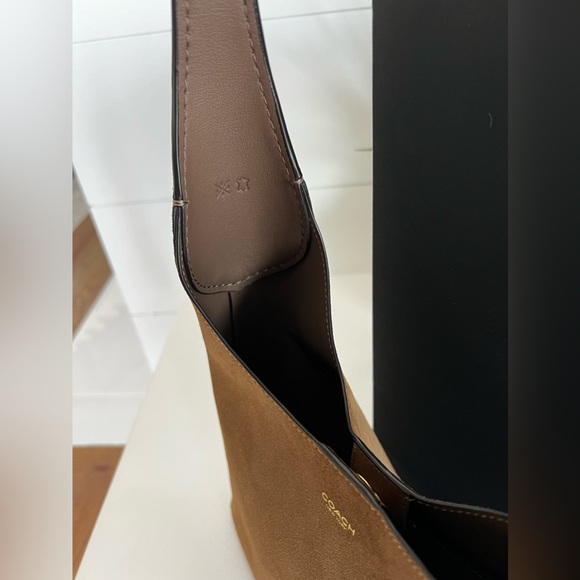 Like NEW Brooklyn Shoulder Bag 28 Perfect for Fall in No Longer Available Suede - Picture 8 of 13